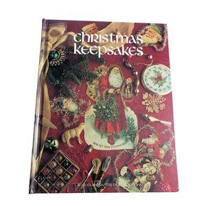 Leisure Arts Presents Christmas Remembered Book Two: Holiday Craft Patterns